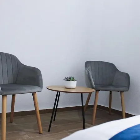 Apartment Lyly - Free Private Parking Prag