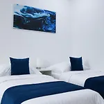 Lyly - 2 Bedrooms For 6 Guests & Free Parking
