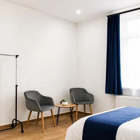 Lyly - 2 Bedrooms, Terrace & Free Parking Apartamento