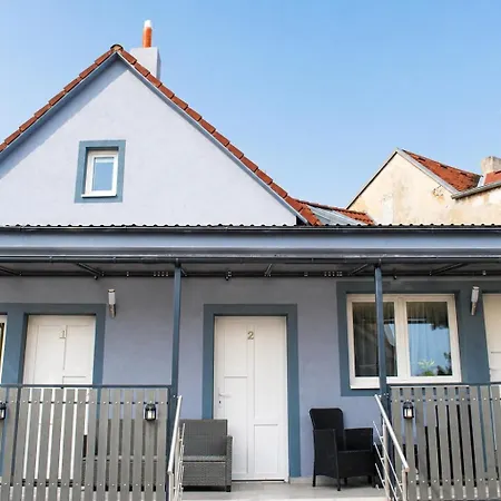 Lyly - 2 Bedrooms For 6 Guests & Free Parking Appartement